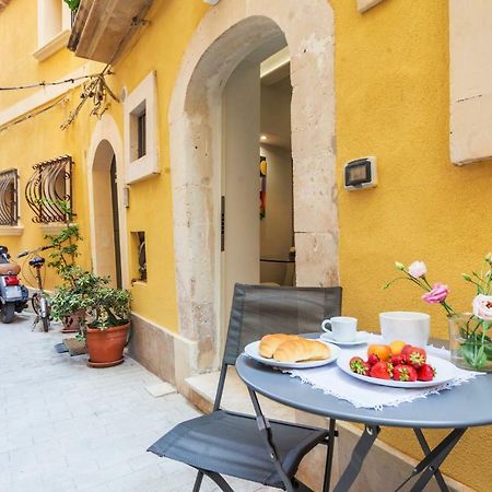 Ortigia Calia E Simenza Apartment Syracuse Exterior photo